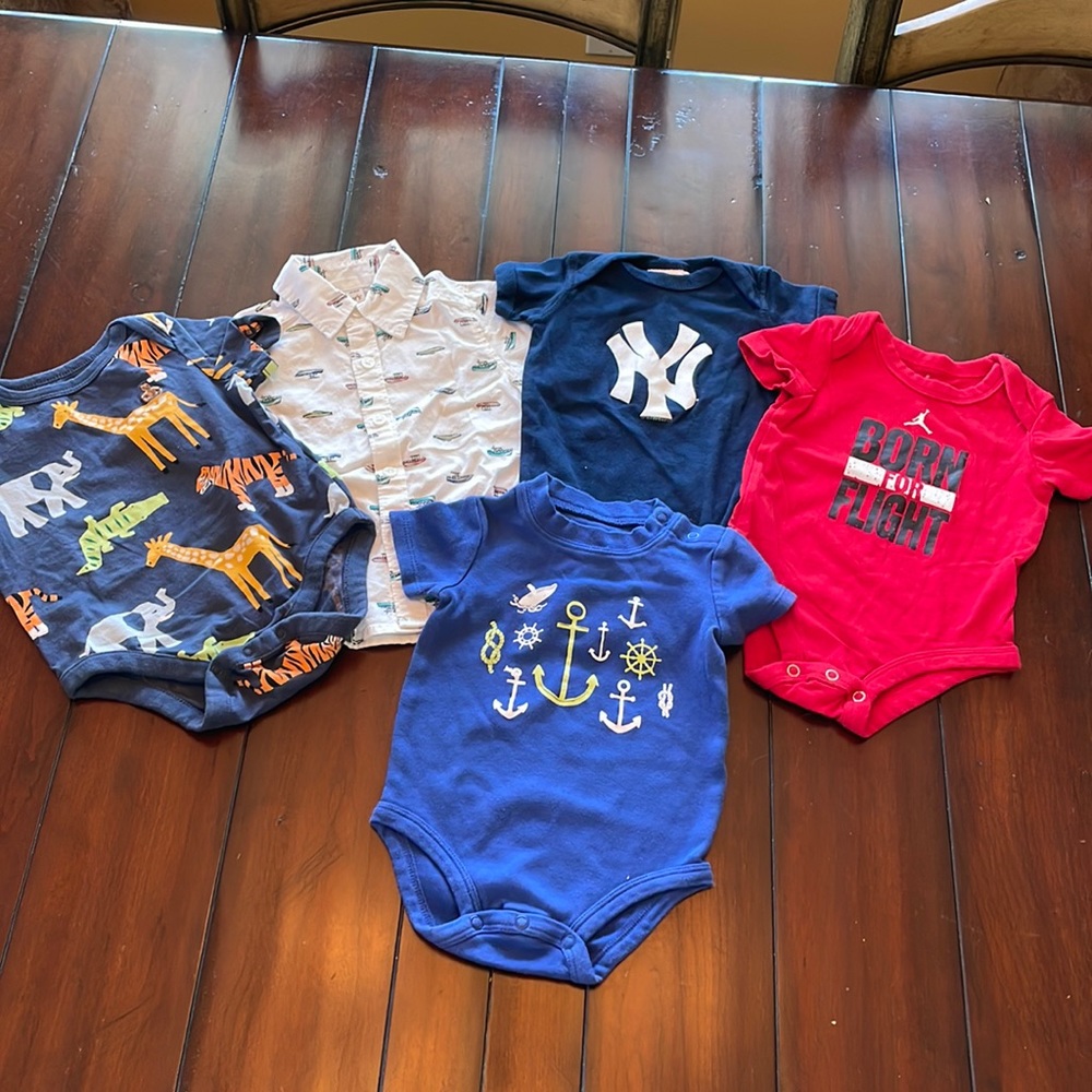 6 month short sleeve onesies